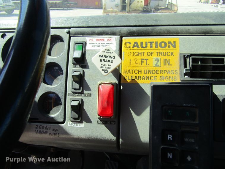 image for item FD9484 1996 Freightliner FL70  digger derrick truck