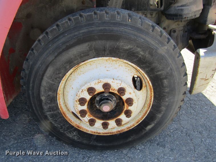 image for item FD9484 1996 Freightliner FL70  digger derrick truck