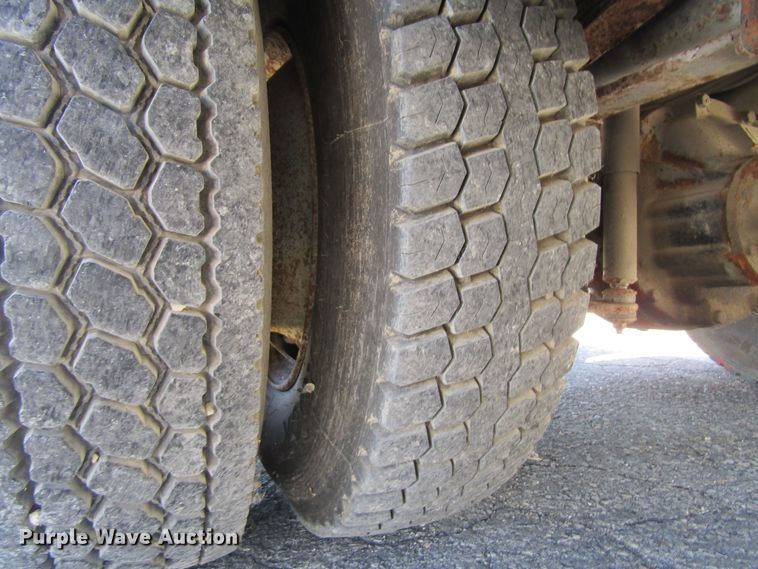 image for item FD9484 1996 Freightliner FL70  digger derrick truck