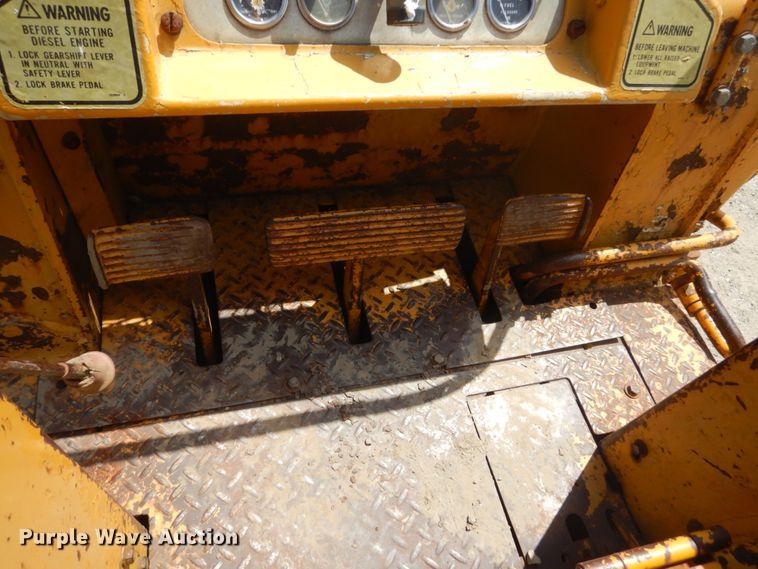 image for item FK9298 1971 Caterpillar 951B  track loader