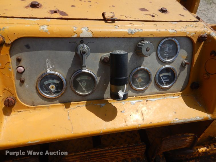 image for item FK9298 1971 Caterpillar 951B  track loader