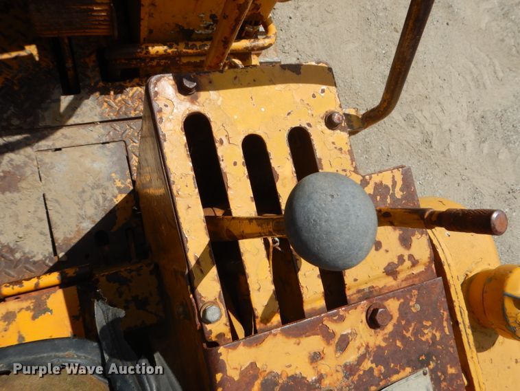 image for item FK9298 1971 Caterpillar 951B  track loader