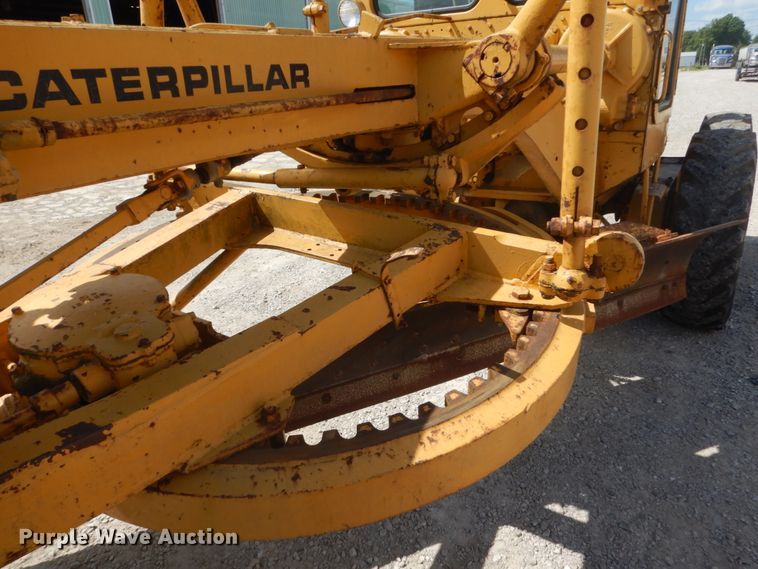 image for item FK9299 Caterpillar 112  rigid frame motor grader