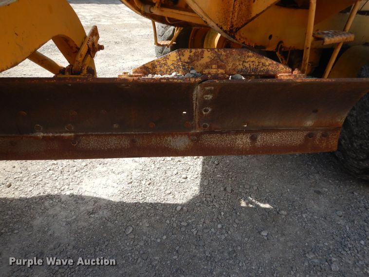 image for item FK9299 Caterpillar 112  rigid frame motor grader