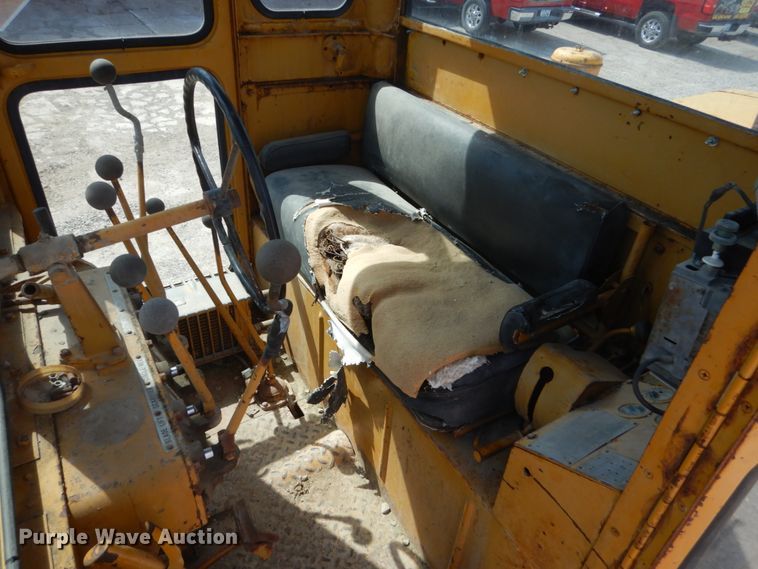 image for item FK9299 Caterpillar 112  rigid frame motor grader