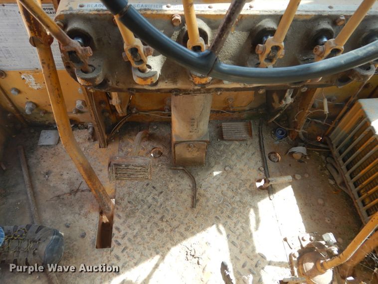 image for item FK9299 Caterpillar 112  rigid frame motor grader