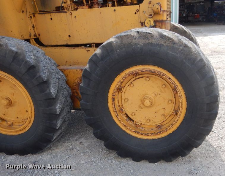 image for item FK9299 Caterpillar 112  rigid frame motor grader