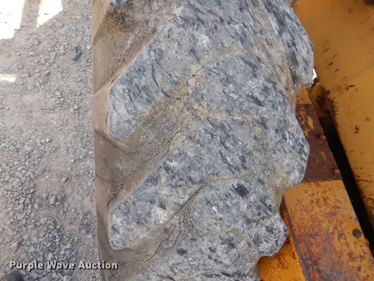 image for item FK9299 Caterpillar 112  rigid frame motor grader