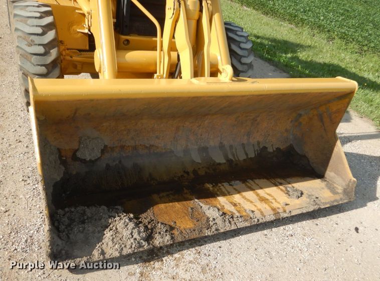 image for item FK9377 2004 Caterpillar 420D  backhoe