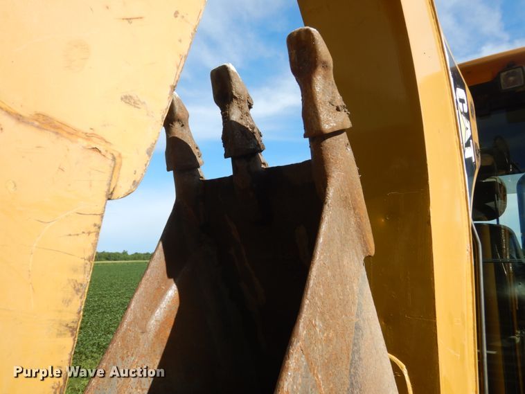 image for item FK9377 2004 Caterpillar 420D  backhoe