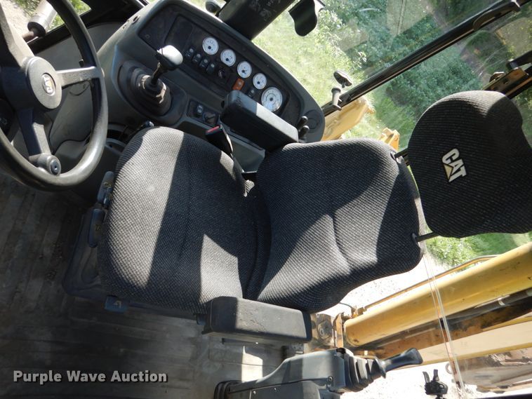 image for item FK9377 2004 Caterpillar 420D  backhoe