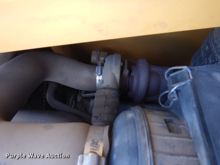 image for item FK9377 2004 Caterpillar 420D  backhoe