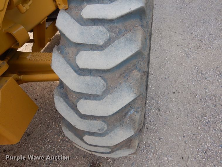 image for item FK9377 2004 Caterpillar 420D  backhoe