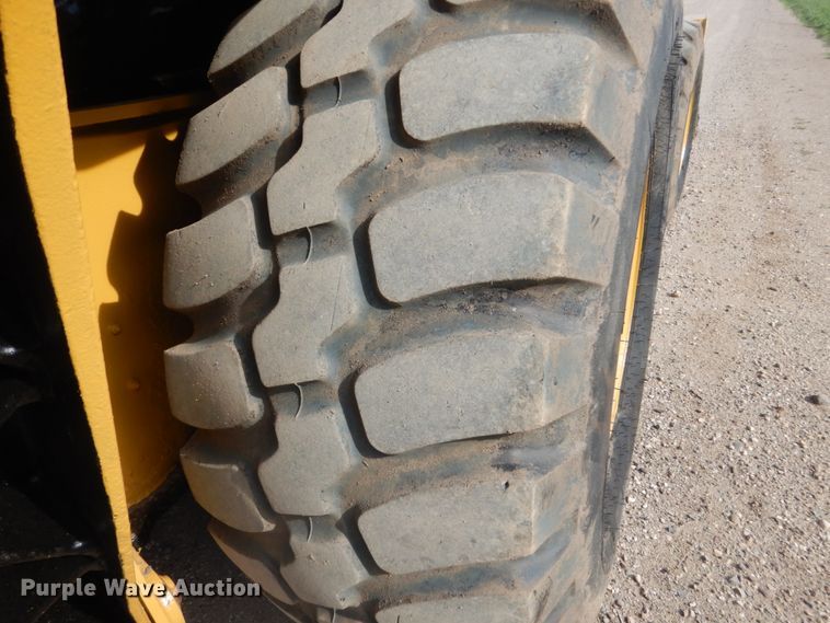 image for item FK9377 2004 Caterpillar 420D  backhoe