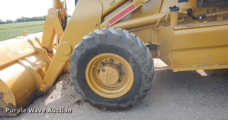image for item FK9377 2004 Caterpillar 420D  backhoe