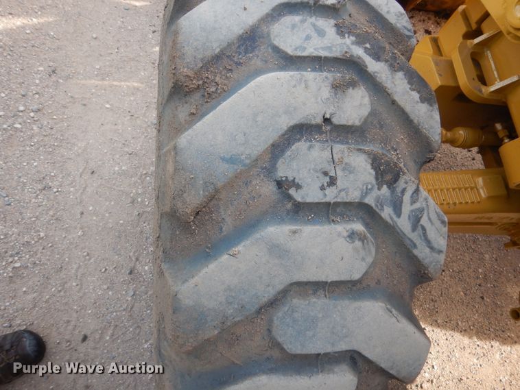 image for item FK9377 2004 Caterpillar 420D  backhoe