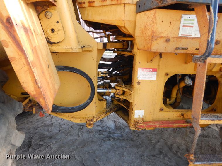 image for item FK9398 1989 Komatsu WA450-1L  wheel loader