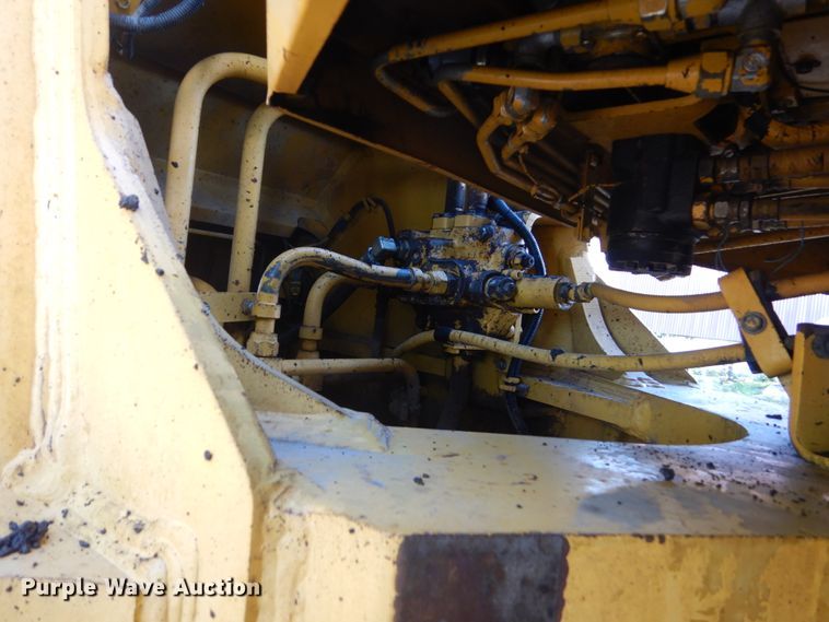 image for item FK9398 1989 Komatsu WA450-1L  wheel loader