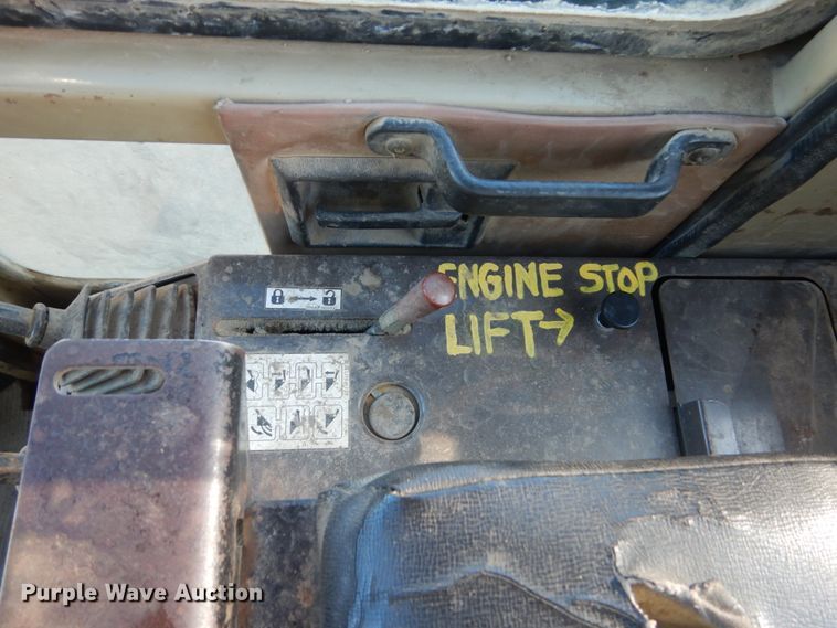 image for item FK9398 1989 Komatsu WA450-1L  wheel loader