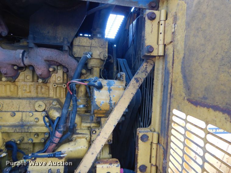 image for item FK9398 1989 Komatsu WA450-1L  wheel loader