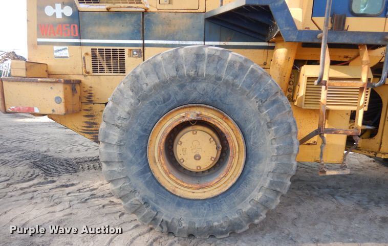 image for item FK9398 1989 Komatsu WA450-1L  wheel loader