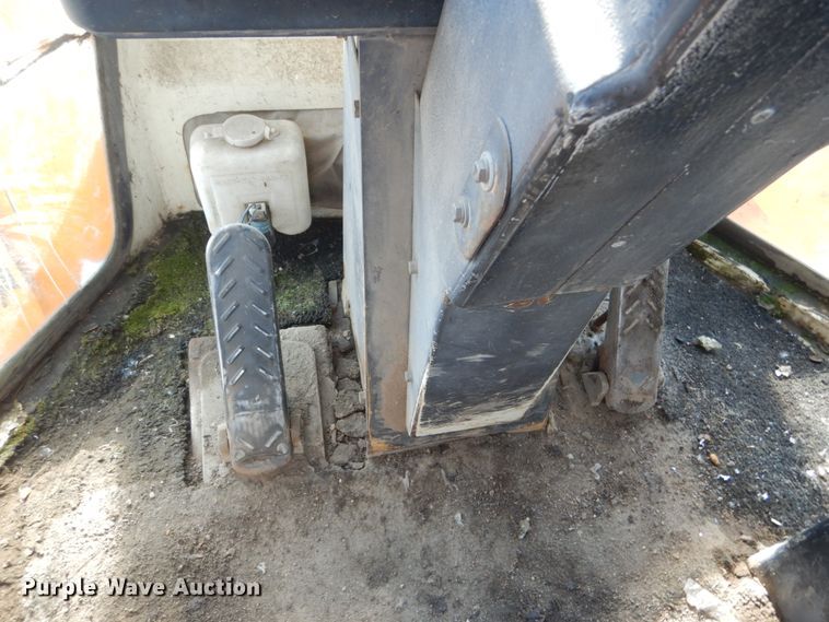 image for item FK9399 1996 Hyundai HL-35  wheel loader