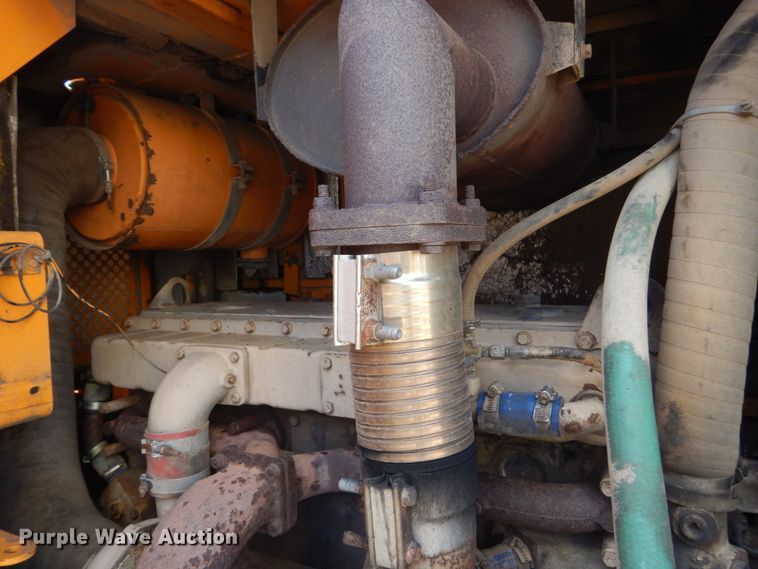 image for item FK9399 1996 Hyundai HL-35  wheel loader