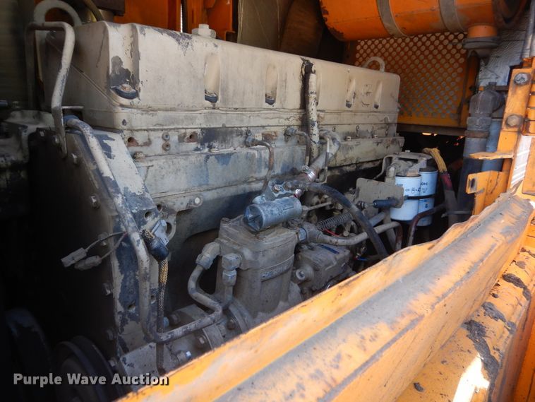 image for item FK9399 1996 Hyundai HL-35  wheel loader