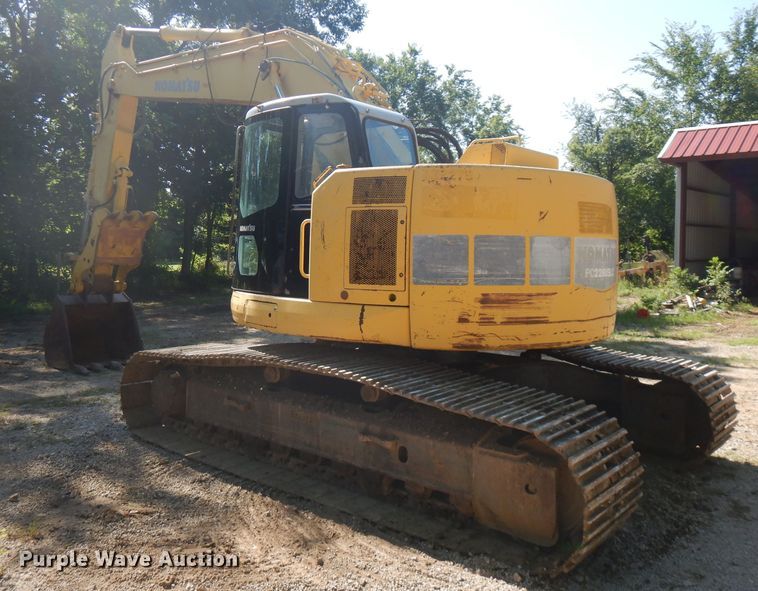 image for item FN9282 2001 Komatsu PC228USLC-2  excavator