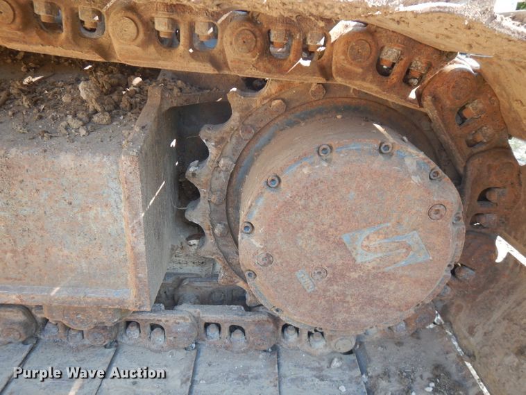 image for item FN9282 2001 Komatsu PC228USLC-2  excavator