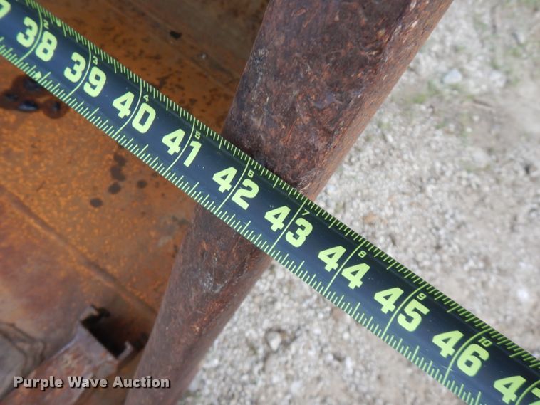 image for item FN9282 2001 Komatsu PC228USLC-2  excavator