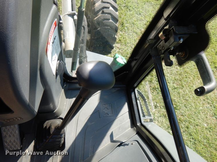 image for item FN9284 2015 Terex TLB840R  backhoe