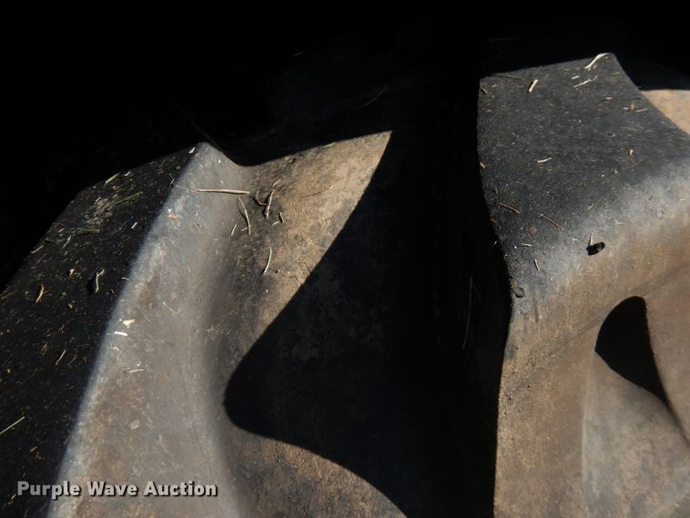 image for item FN9284 2015 Terex TLB840R  backhoe