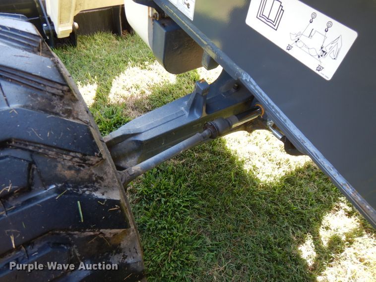 image for item FN9284 2015 Terex TLB840R  backhoe