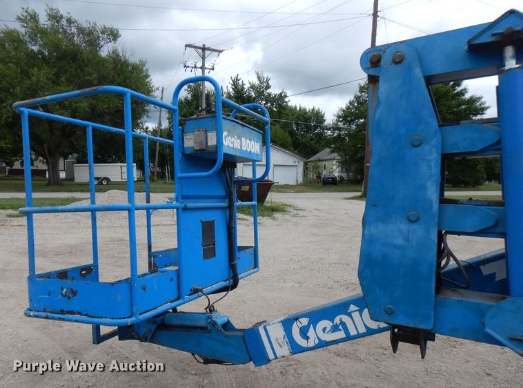 image for item FN9297 1993 Genie Z-45/22  boom lift