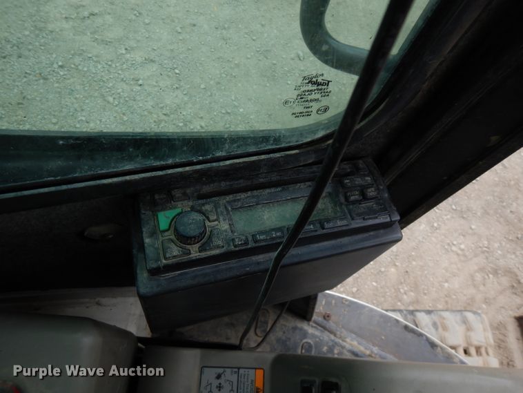 image for item FN9298 2006 Bobcat 430HAG  mini excavator