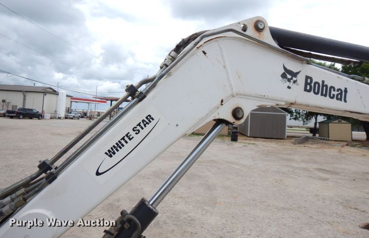 image for item FN9298 2006 Bobcat 430HAG  mini excavator