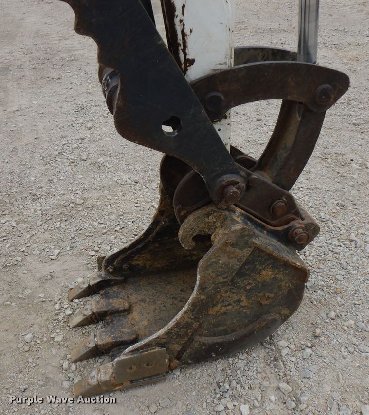 image for item FN9298 2006 Bobcat 430HAG  mini excavator