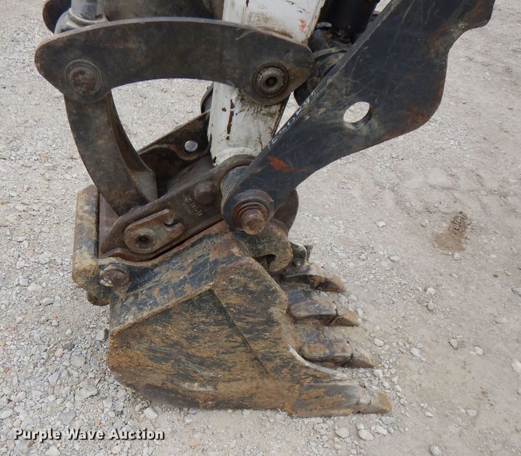 image for item FN9298 2006 Bobcat 430HAG  mini excavator