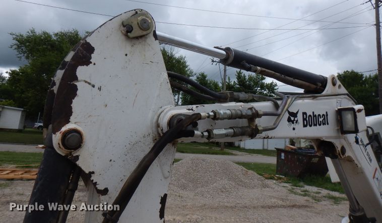 image for item FN9298 2006 Bobcat 430HAG  mini excavator