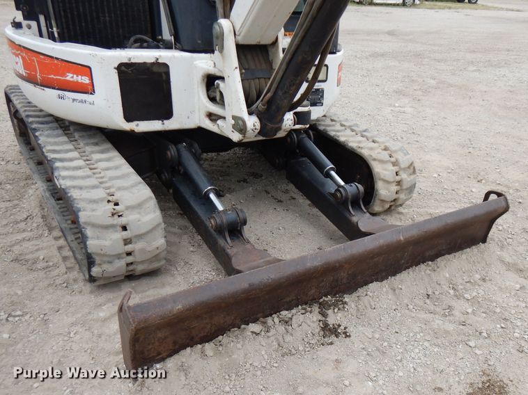 image for item FN9298 2006 Bobcat 430HAG  mini excavator