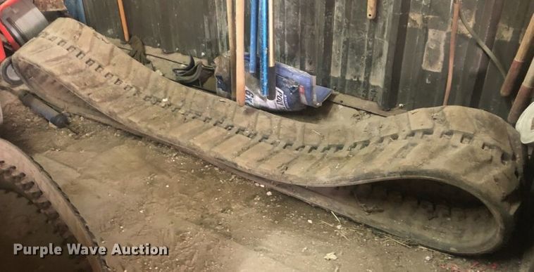 image for item FN9298 2006 Bobcat 430HAG  mini excavator