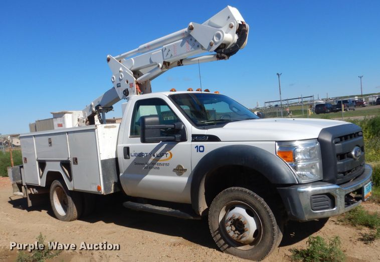 image for item FU9136 2012 Ford F550 Super Duty bucket truck