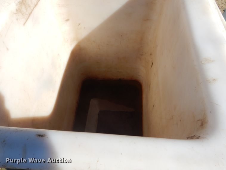 image for item FU9136 2012 Ford F550 Super Duty bucket truck