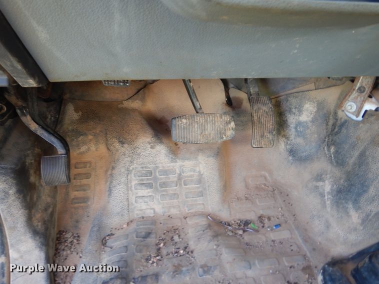 image for item FU9136 2012 Ford F550 Super Duty bucket truck