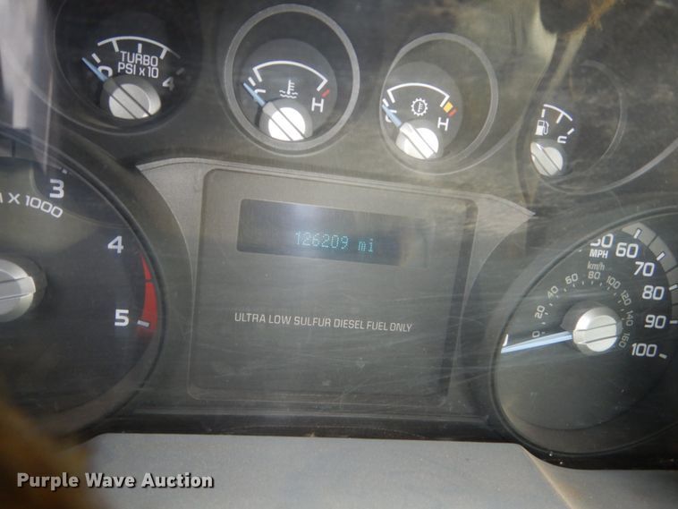 image for item FU9136 2012 Ford F550 Super Duty bucket truck