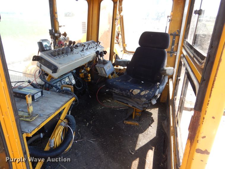 image for item GA9155 1994 Inter-drain 2050GP  tile plow