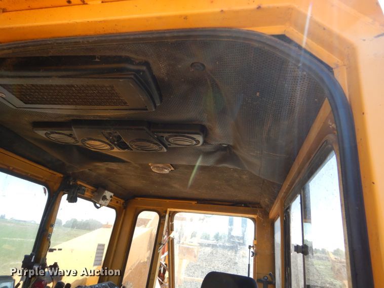 image for item GA9155 1994 Inter-drain 2050GP  tile plow