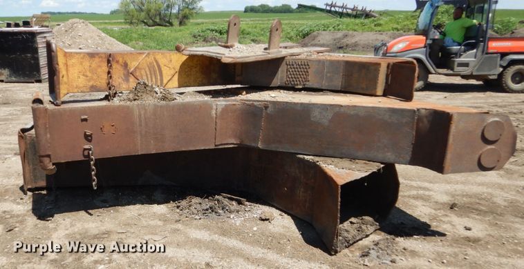 image for item GA9155 1994 Inter-drain 2050GP  tile plow