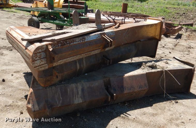 image for item GA9155 1994 Inter-drain 2050GP  tile plow